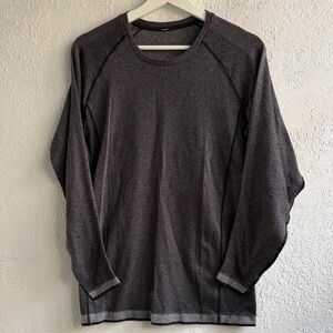 Alo Gray Long Sleeve Shirt